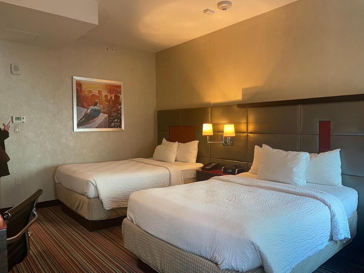 Herald Square Hotel Нью-Йорк Экстерьер фото